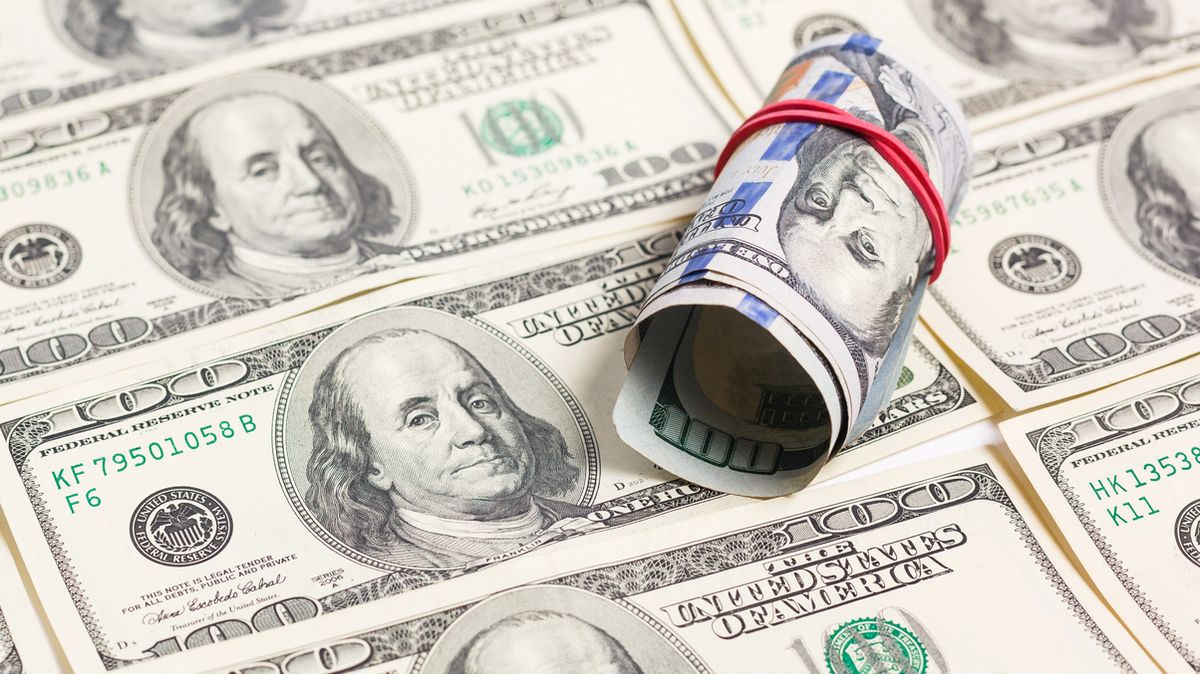 Analisis Dolar Tertahan di 99,9, Peluang Fed Hike Menyusut - Data Pasar 2026-08-14