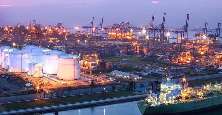 Analisis Minyak Menguat Ditengah Perebutan Hormuz Kembali Memanas - Data Pasar 2026-08-18
