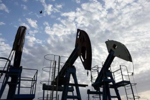 Harga Minyak Kembali Naik; Ketidakpastian Selat Hormuz Membebani Pasar Energi