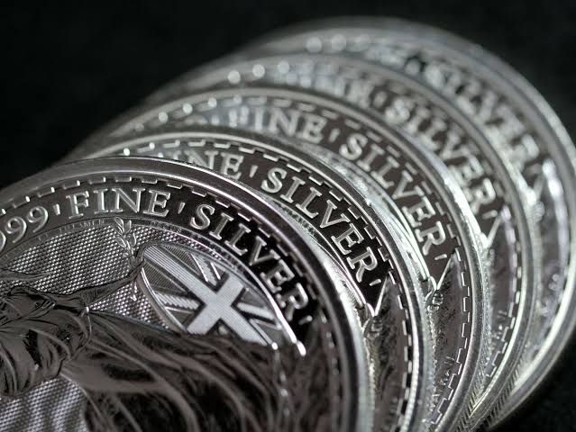 Analisis Silver Mulai Bangkit, Tapi Tren Belum Berubah - Bestprofit Futures Trading 2026-10-13